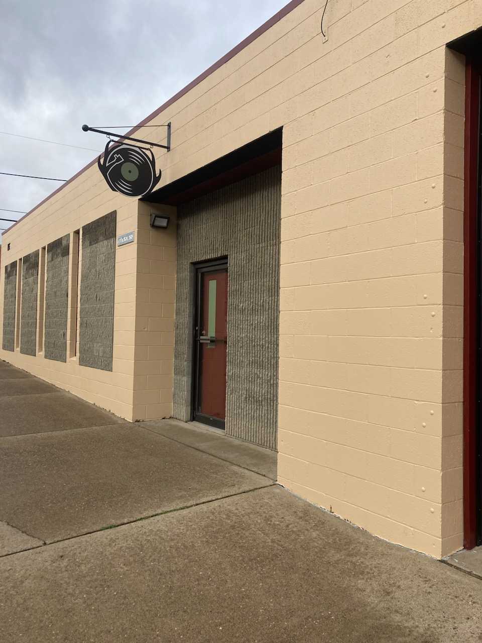 728147797 (1).jpg (95 KB)